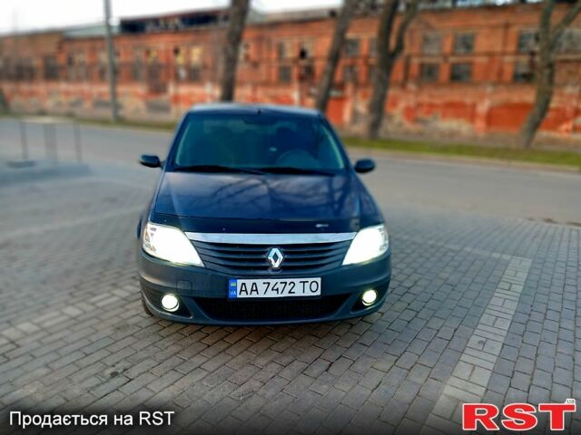 Синій Рено Логан, об'ємом двигуна 1.4 л та пробігом 230 тис. км за 3900 $, фото 1 на Automoto.ua