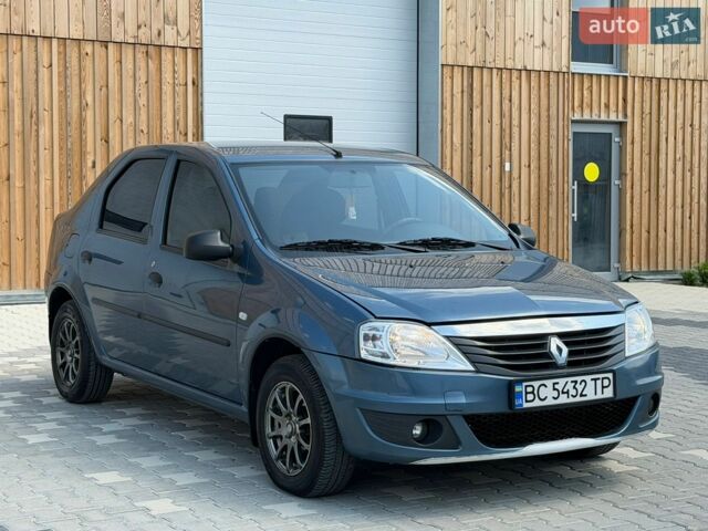 Синий Рено Логан, объемом двигателя 1.39 л и пробегом 140 тыс. км за 4700 $, фото 1 на Automoto.ua