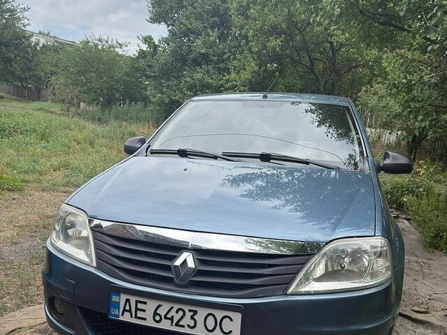 Синій Рено Логан, об'ємом двигуна 1.39 л та пробігом 104 тис. км за 4499 $, фото 1 на Automoto.ua