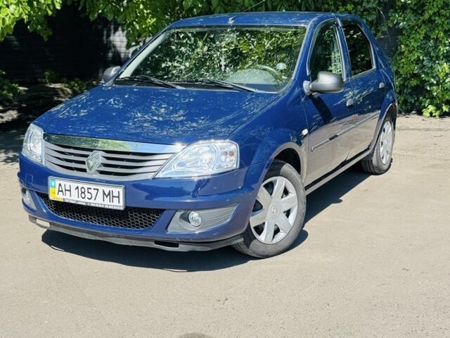 Синий Рено Логан, объемом двигателя 1.4 л и пробегом 91 тыс. км за 5200 $, фото 1 на Automoto.ua