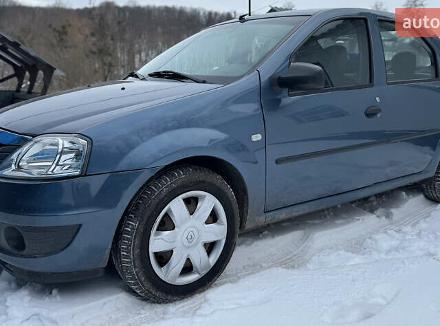 Синий Рено Логан, объемом двигателя 1.39 л и пробегом 68 тыс. км за 5500 $, фото 1 на Automoto.ua