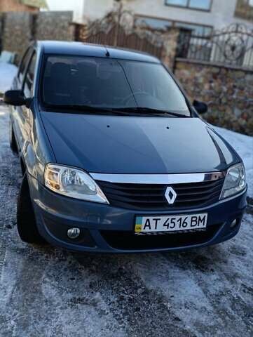 Синий Рено Логан, объемом двигателя 1.6 л и пробегом 129 тыс. км за 3800 $, фото 1 на Automoto.ua