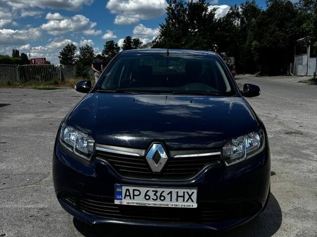 Синий Рено Логан, объемом двигателя 1.6 л и пробегом 124 тыс. км за 5000 $, фото 1 на Automoto.ua