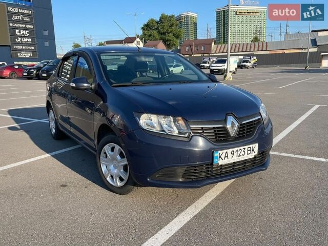 Синий Рено Логан, объемом двигателя 1.6 л и пробегом 250 тыс. км за 5600 $, фото 1 на Automoto.ua