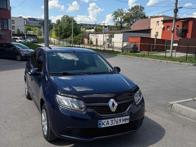 Синій Рено Логан, об'ємом двигуна 1.6 л та пробігом 237 тис. км за 5300 $, фото 1 на Automoto.ua