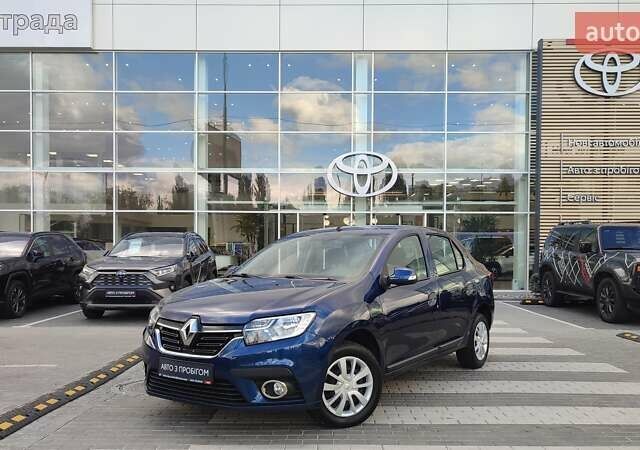 Рено Логан 2018 у Києві на Automoto.ua Синій Рено Логан, об'ємом двигуна 1.46 л та пробігом 67 тис. км за 8959 $, фото 1 на Automoto.ua