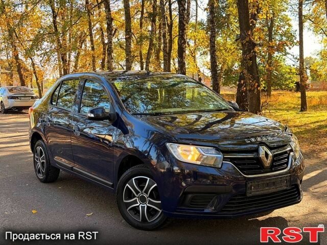 Синий Рено Логан, объемом двигателя 1.5 л и пробегом 70 тыс. км за 7600 $, фото 1 на Automoto.ua