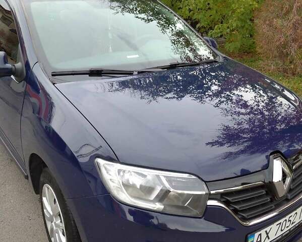 Синій Рено Логан, об'ємом двигуна 0.9 л та пробігом 114 тис. км за 8500 $, фото 1 на Automoto.ua