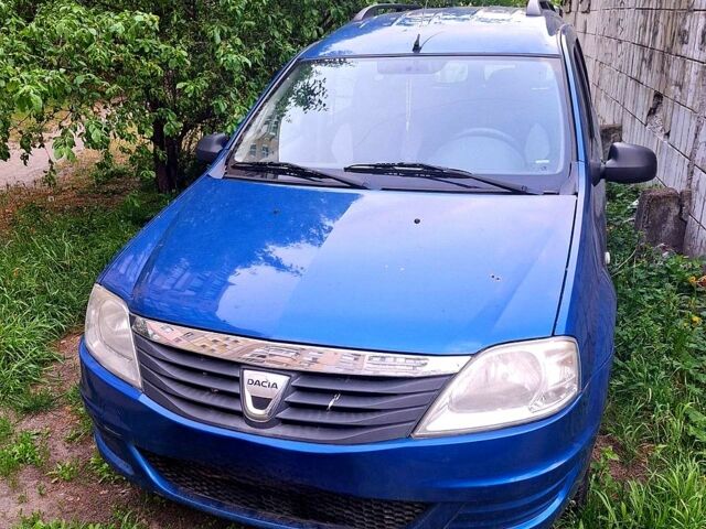 Синий Рено Логан, объемом двигателя 1.6 л и пробегом 185 тыс. км за 5200 $, фото 1 на Automoto.ua