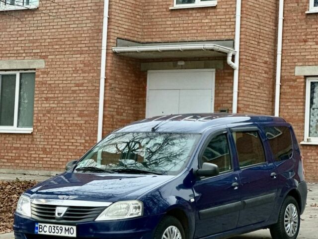 Синій Рено Логан, об'ємом двигуна 1.6 л та пробігом 200 тис. км за 5200 $, фото 1 на Automoto.ua