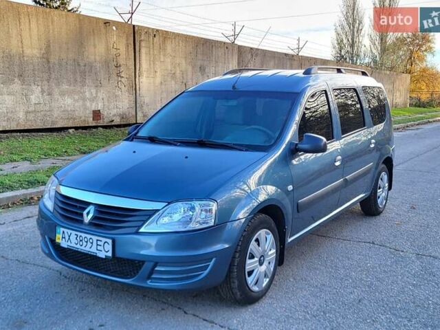 Синій Рено Логан, об'ємом двигуна 1.6 л та пробігом 179 тис. км за 5300 $, фото 1 на Automoto.ua