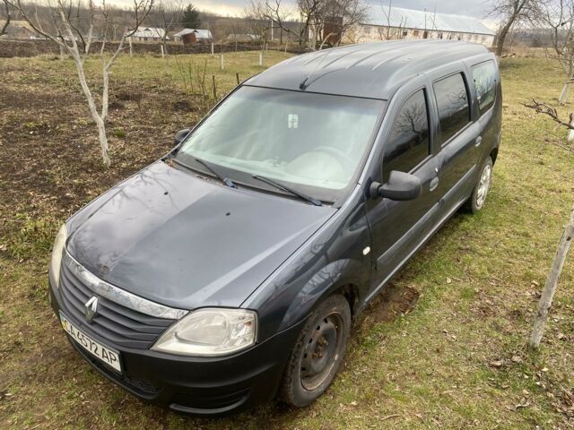 Синий Рено Логан, объемом двигателя 1.5 л и пробегом 330 тыс. км за 4200 $, фото 1 на Automoto.ua