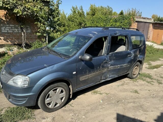 Синий Рено Логан, объемом двигателя 1.6 л и пробегом 195 тыс. км за 3000 $, фото 1 на Automoto.ua