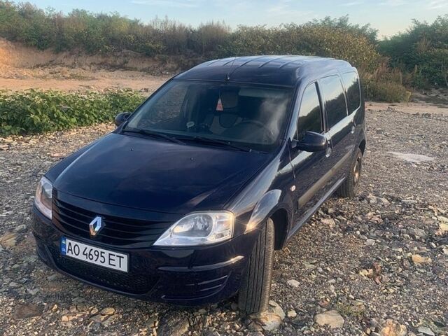 Синій Рено Логан, об'ємом двигуна 1.46 л та пробігом 100 тис. км за 3100 $, фото 1 на Automoto.ua
