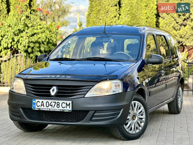 Синий Рено Логан, объемом двигателя 1.6 л и пробегом 260 тыс. км за 5750 $, фото 1 на Automoto.ua