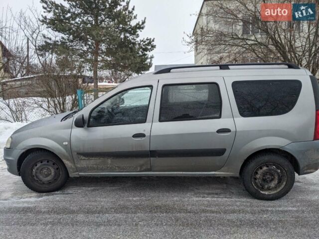 Синій Рено Логан, об'ємом двигуна 1.6 л та пробігом 513 тис. км за 3750 $, фото 1 на Automoto.ua