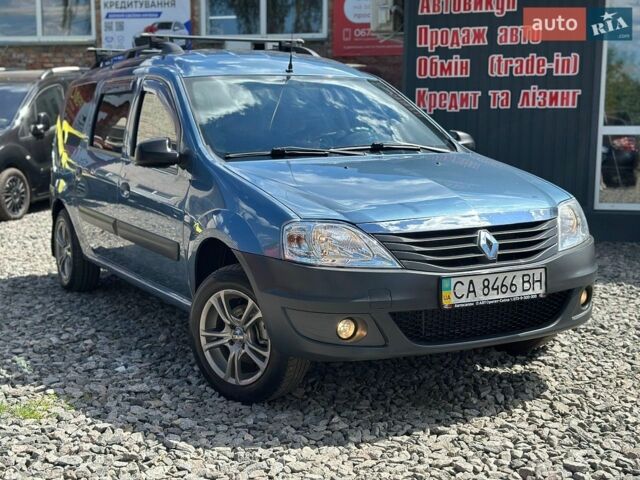 Синий Рено Логан, объемом двигателя 1.6 л и пробегом 232 тыс. км за 5800 $, фото 1 на Automoto.ua