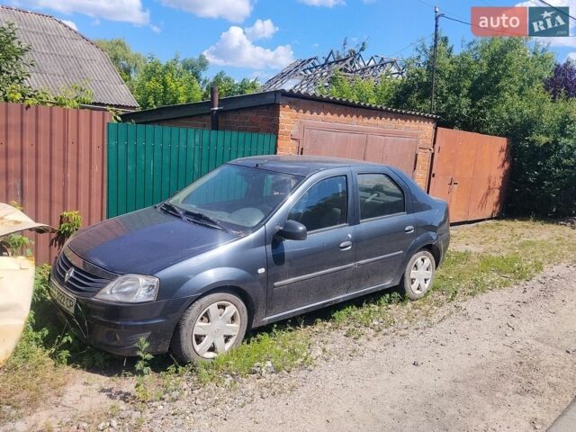 Зеленый Рено Логан, объемом двигателя 1.39 л и пробегом 130 тыс. км за 2700 $, фото 1 на Automoto.ua