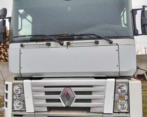 Белый Рено Магнум, объемом двигателя 12.78 л и пробегом 1 тыс. км за 6200 $, фото 1 на Automoto.ua