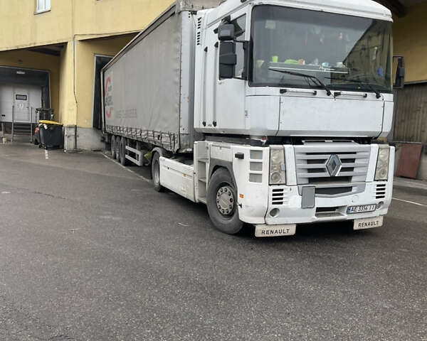 Белый Рено Магнум, объемом двигателя 12 л и пробегом 1000 тыс. км за 12000 $, фото 1 на Automoto.ua