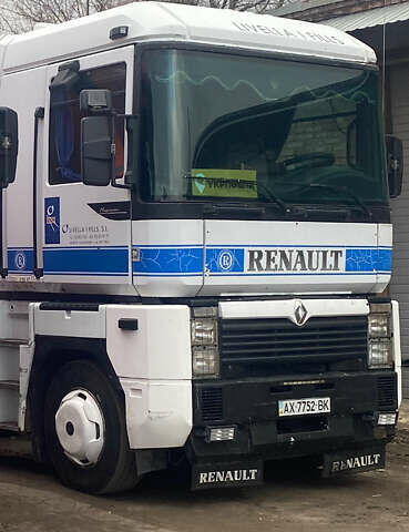 Білий Рено Магнум, об'ємом двигуна 11.9 л та пробігом 111 тис. км за 5500 $, фото 1 на Automoto.ua