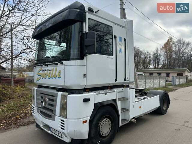 Белый Рено Магнум, объемом двигателя 0 л и пробегом 111 тыс. км за 7500 $, фото 1 на Automoto.ua