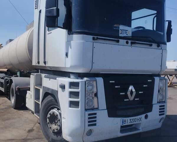 Білий Рено Магнум, об'ємом двигуна 12 л та пробігом 2 тис. км за 3500 $, фото 1 на Automoto.ua
