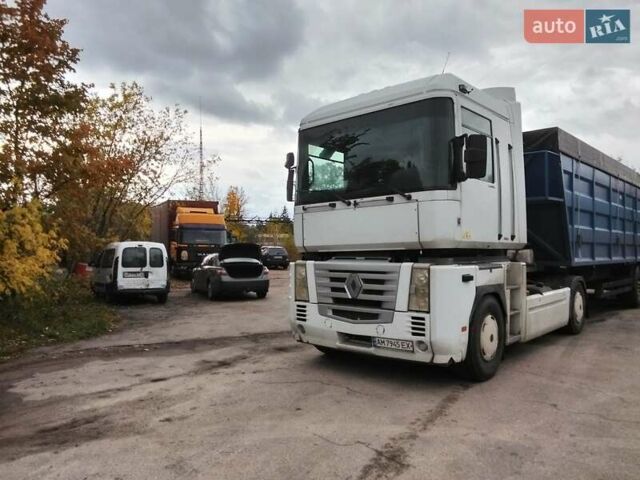 Белый Рено Магнум, объемом двигателя 12 л и пробегом 870 тыс. км за 4800 $, фото 1 на Automoto.ua