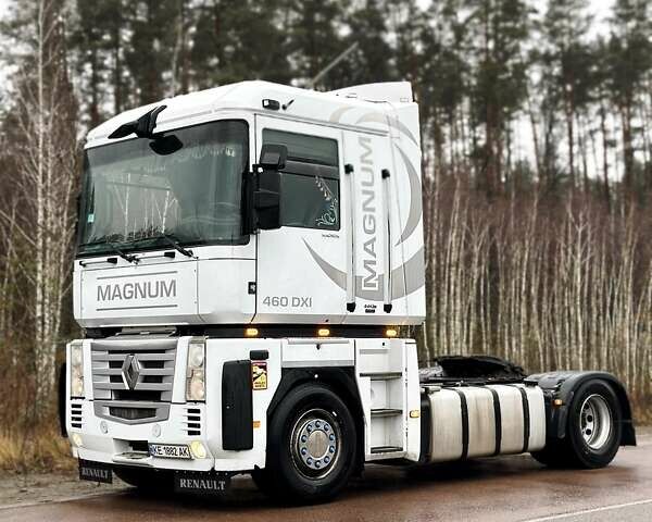 Белый Рено Магнум, объемом двигателя 12.78 л и пробегом 1 тыс. км за 9200 $, фото 1 на Automoto.ua