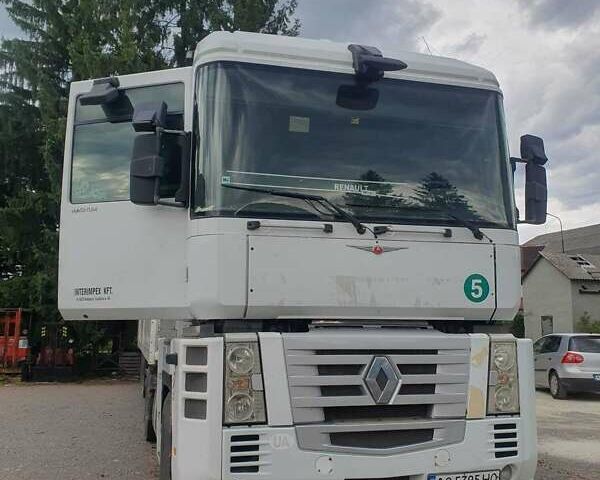 Белый Рено Магнум, объемом двигателя 12.78 л и пробегом 1000 тыс. км за 16000 $, фото 1 на Automoto.ua