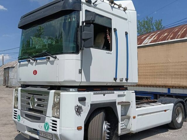 Белый Рено Магнум, объемом двигателя 0 л и пробегом 100 тыс. км за 8800 $, фото 1 на Automoto.ua