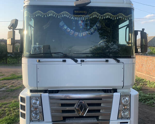 Білий Рено Магнум, об'ємом двигуна 12.9 л та пробігом 1 тис. км за 7800 $, фото 1 на Automoto.ua
