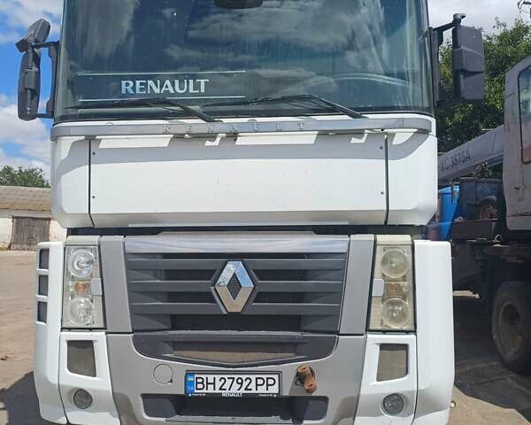 Білий Рено Магнум, об'ємом двигуна 12.78 л та пробігом 1000 тис. км за 14000 $, фото 1 на Automoto.ua