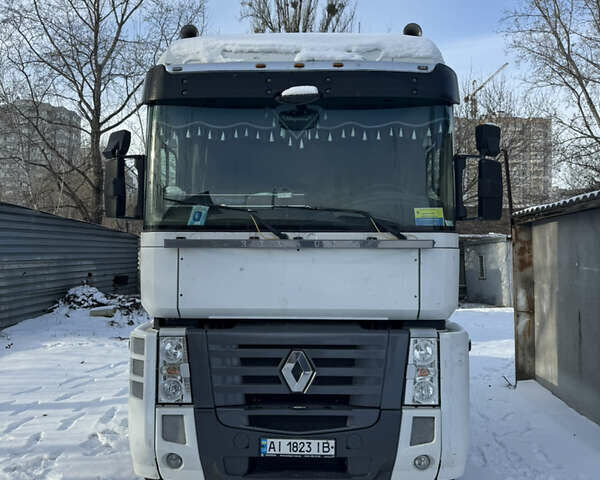 Білий Рено Магнум, об'ємом двигуна 12.9 л та пробігом 1 тис. км за 13000 $, фото 1 на Automoto.ua