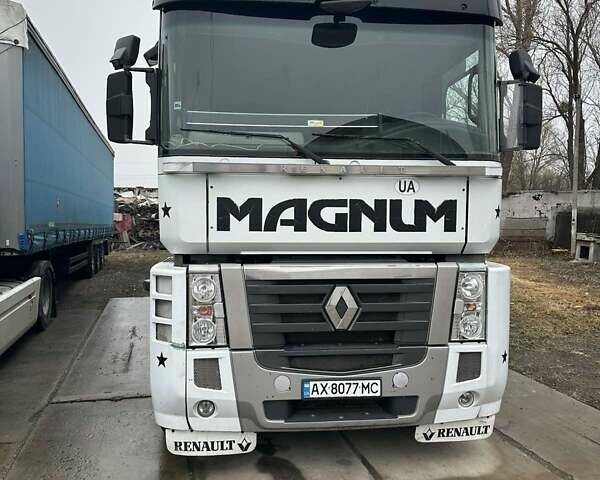 Белый Рено Магнум, объемом двигателя 12.78 л и пробегом 938 тыс. км за 11500 $, фото 1 на Automoto.ua