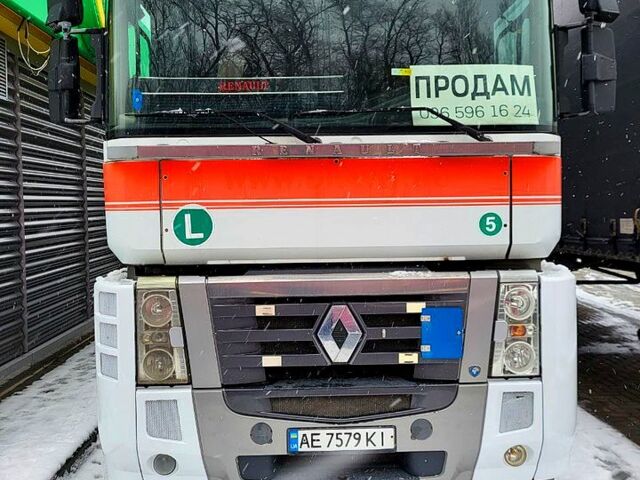 Білий Рено Магнум, об'ємом двигуна 12.8 л та пробігом 900 тис. км за 15000 $, фото 1 на Automoto.ua