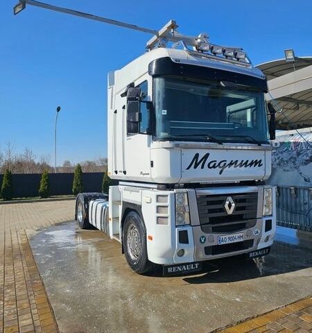 Белый Рено Магнум, объемом двигателя 12.78 л и пробегом 1 тыс. км за 12700 $, фото 1 на Automoto.ua