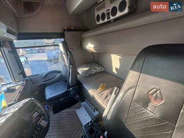 Белый Рено Магнум, объемом двигателя 12.5 л и пробегом 1 тыс. км за 13499 $, фото 1 на Automoto.ua