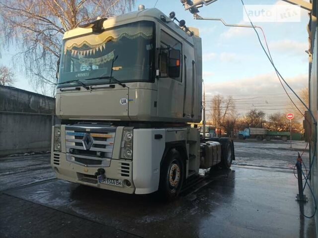 Бежевый Рено Магнум, объемом двигателя 12.78 л и пробегом 975 тыс. км за 7500 $, фото 1 на Automoto.ua