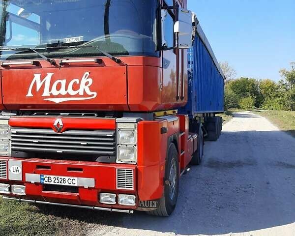 Червоний Рено Магнум, об'ємом двигуна 12 л та пробігом 320 тис. км за 20000 $, фото 1 на Automoto.ua