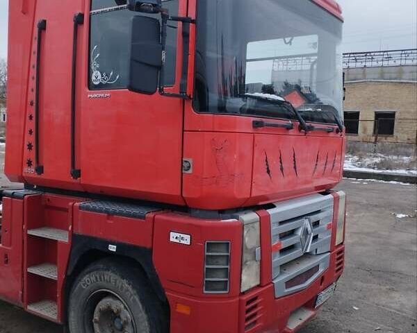 Красный Рено Магнум, объемом двигателя 11.93 л и пробегом 1 тыс. км за 4500 $, фото 1 на Automoto.ua