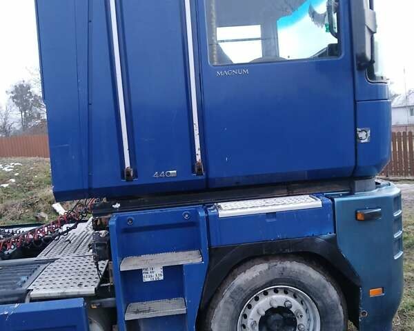 Рено Магнум, объемом двигателя 0 л и пробегом 1 тыс. км за 18000 $, фото 1 на Automoto.ua