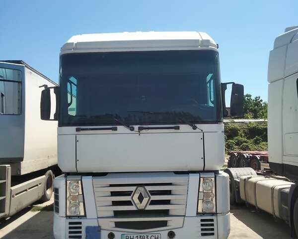 Рено Магнум, объемом двигателя 0 л и пробегом 777 тыс. км за 9999 $, фото 1 на Automoto.ua