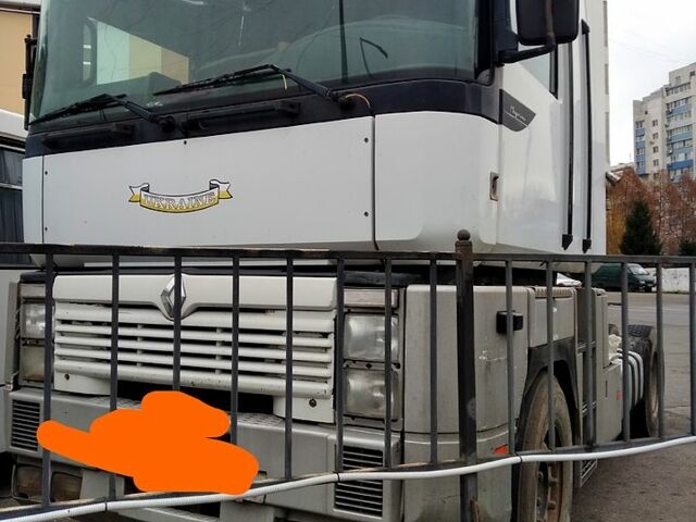 Рено Магнум, объемом двигателя 12 л и пробегом 0 тыс. км за 2600 $, фото 1 на Automoto.ua