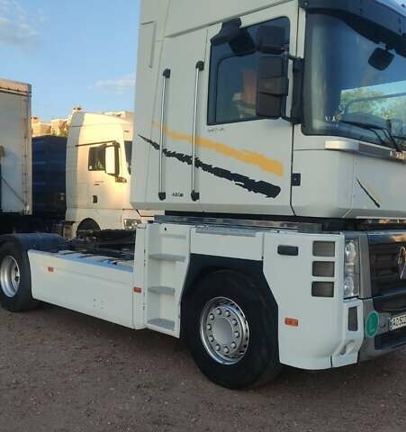 Рено Магнум, объемом двигателя 0 л и пробегом 965 тыс. км за 15000 $, фото 1 на Automoto.ua
