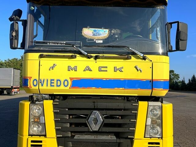 Жовтий Рено Магнум, об'ємом двигуна 12 л та пробігом 0 тис. км за 7800 $, фото 1 на Automoto.ua