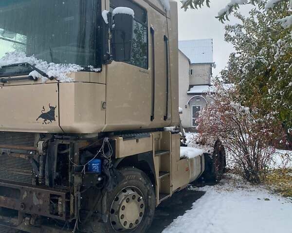 Желтый Рено Магнум, объемом двигателя 0 л и пробегом 700 тыс. км за 3200 $, фото 1 на Automoto.ua