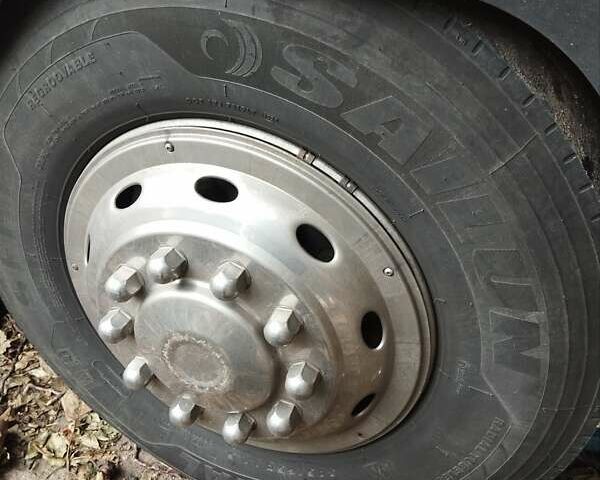 Желтый Рено Магнум, объемом двигателя 12.78 л и пробегом 8 тыс. км за 23500 $, фото 1 на Automoto.ua