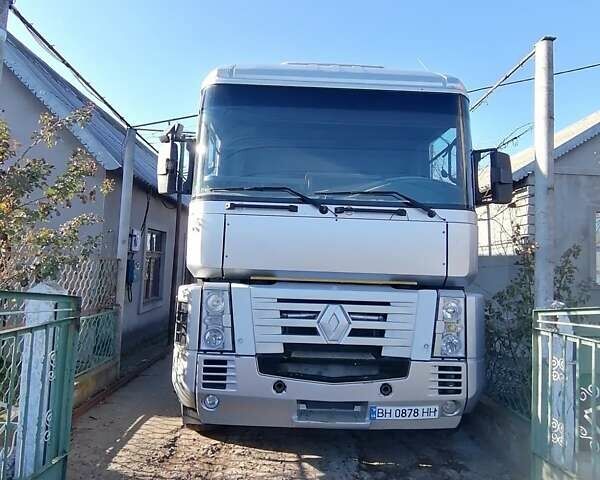 Рено Магнум 2002 в Березовке на Automoto.ua Серый Рено Магнум, объемом двигателя 11.9 л и пробегом 10 тыс. км за 6000 $, фото 1 на Automoto.ua