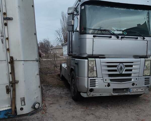Серый Рено Магнум, объемом двигателя 11.93 л и пробегом 667 тыс. км за 9000 $, фото 1 на Automoto.ua